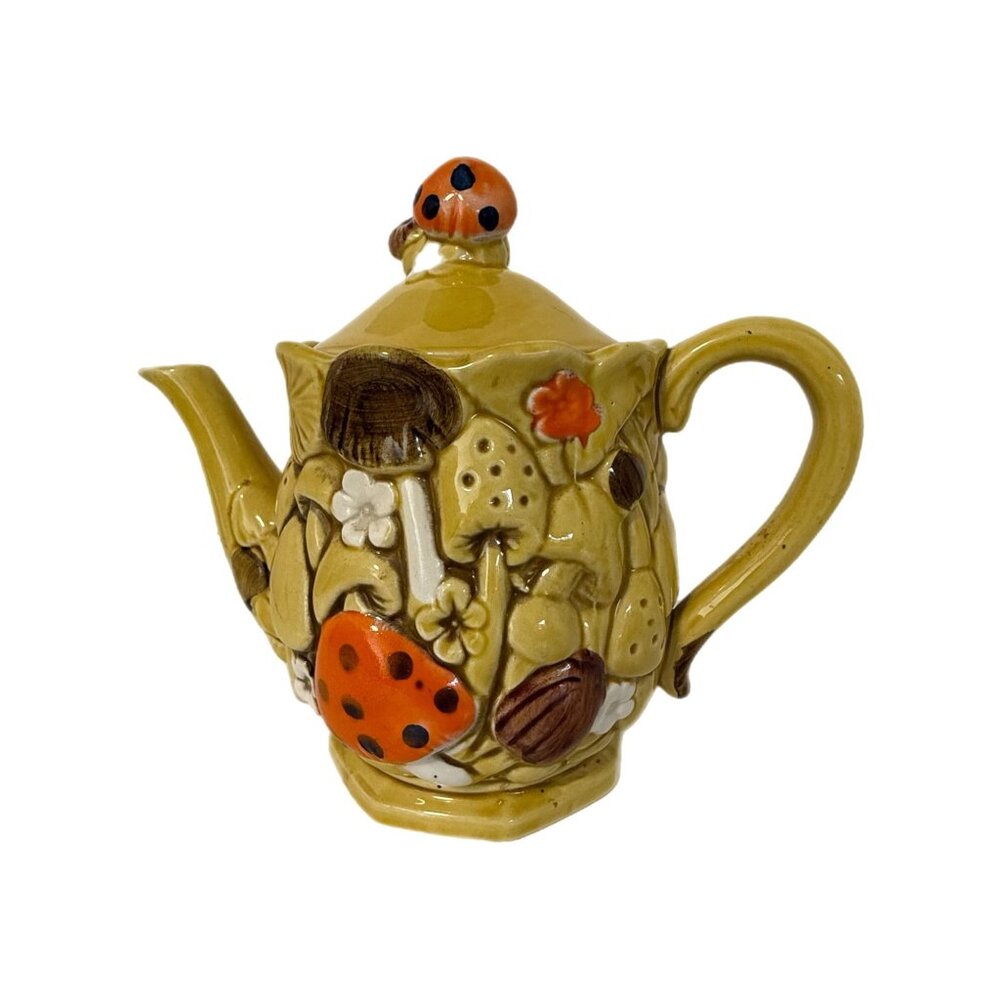 Fred Roberts Co Japan Hand Painted Mushroom Daisy 1970s Teapot READ
